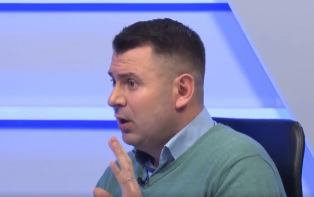Declarații SCANDALOASE! Vasile Costiuc: „Un vameș în 8 schimburi făcea bani de apartament la Chișinău”